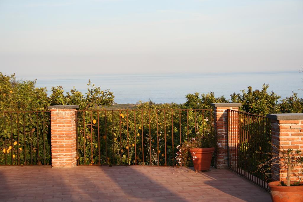 Il Limoneto Acireale Villa Exterior photo